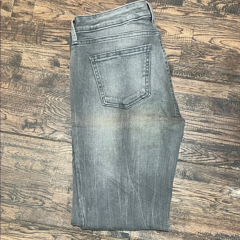Calvin Klein chic versatile
